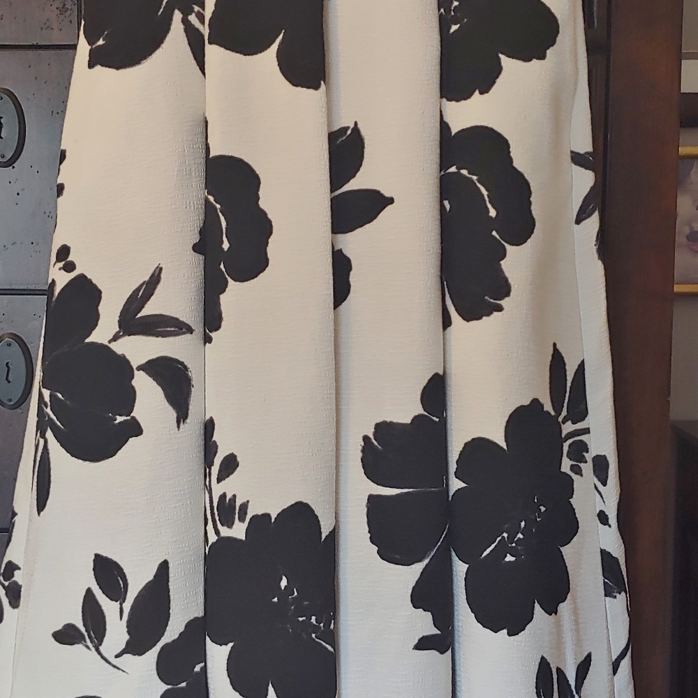 WHBM Skirt